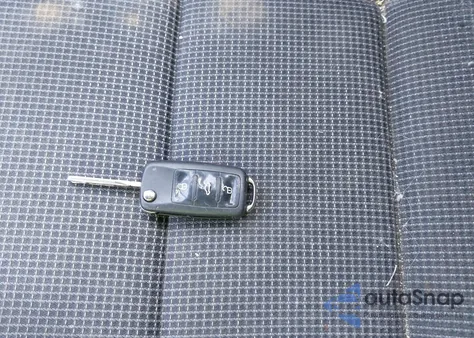 2012 Volkswagen Golf 2.5L 4-Door from USA, damaged, VIN WVWDB7AJ4CW198112